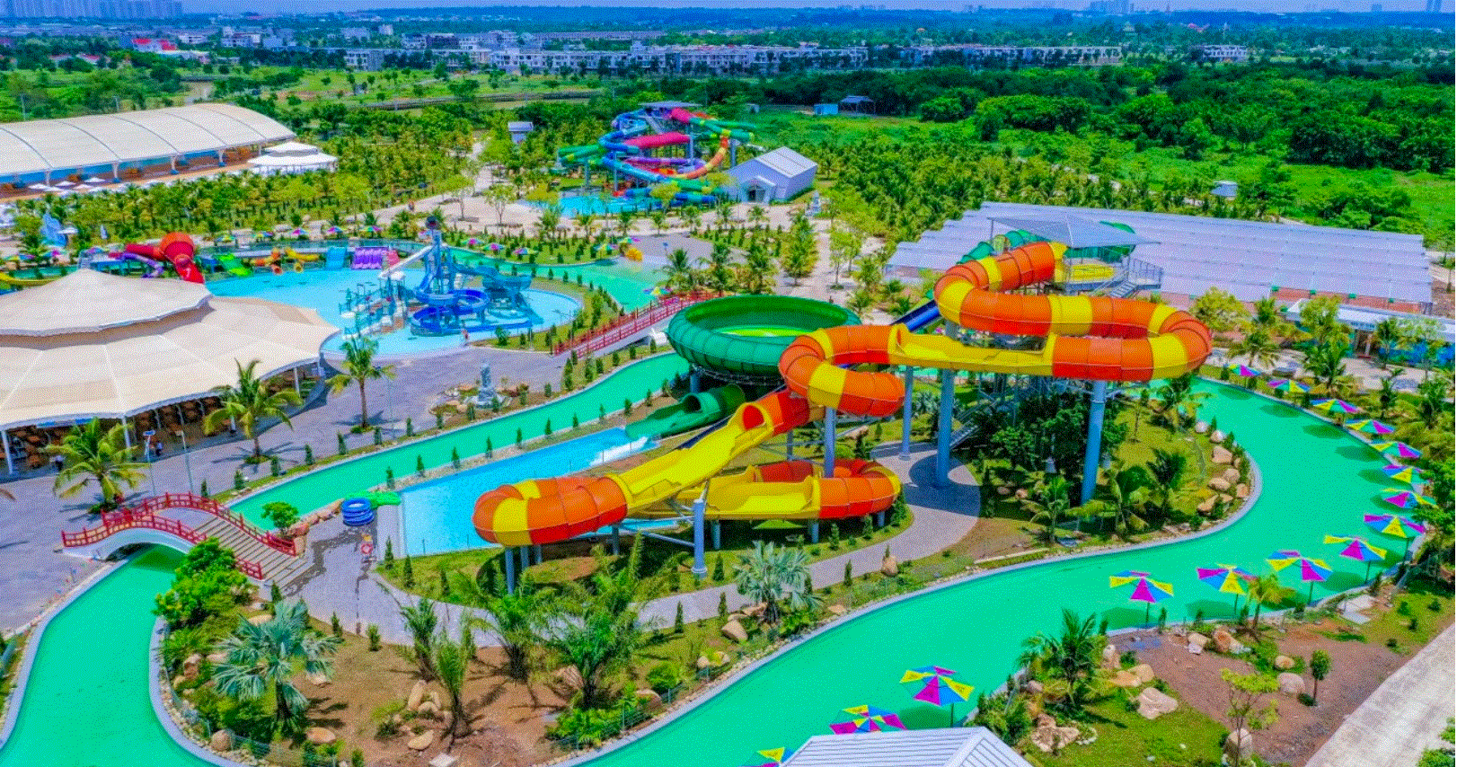 Vịnh Kỳ Diệu - công viên nước mới lạ tung nhiều ưu đãi dịp hè 2022